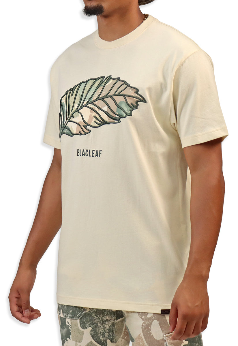 Embracing Life T-Shirt, Denim Jeans and Trucker Hat Bundle